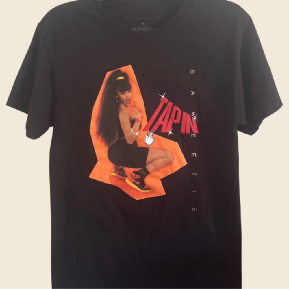 Saweetie Tapin’ Unisex T-Shirt Size M
